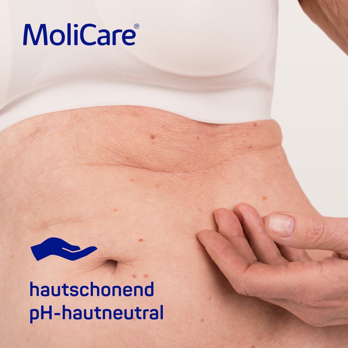 MoliCare Skin Feuchtpflegetücher mit pH-hautneutralem Schutz für empfindliche Hautareale.