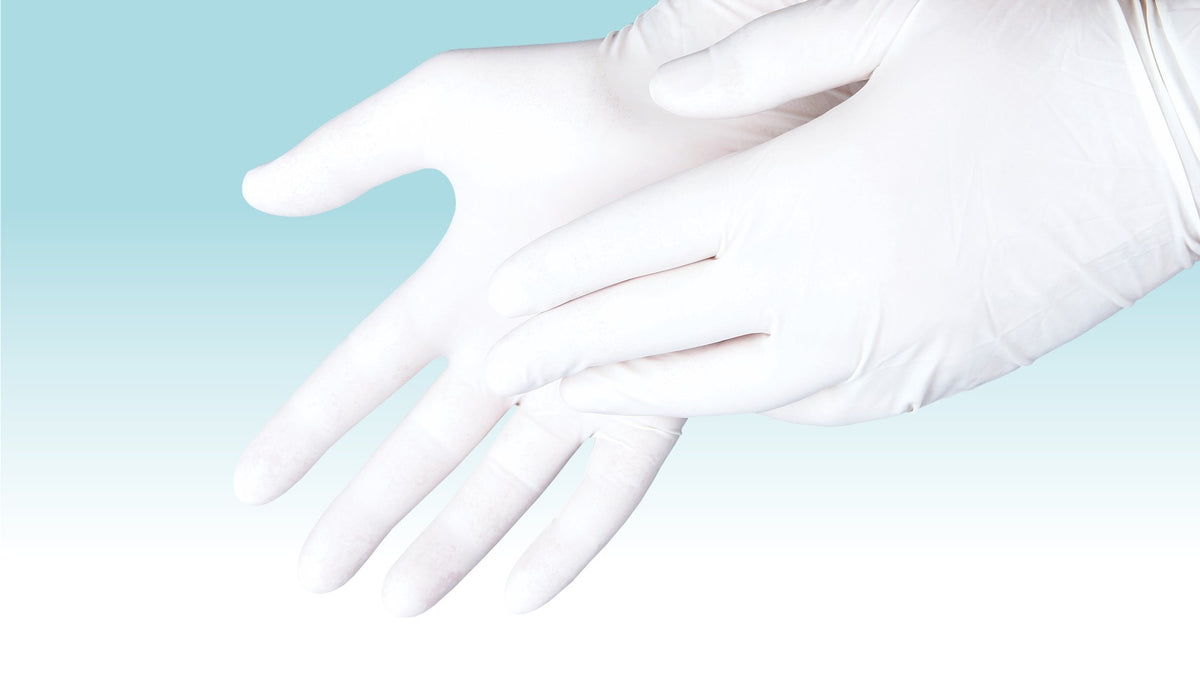 Ambulex Latex Einmalhandschuhe puderfrei von matopat – getragene Untersuchungshandschuhe

